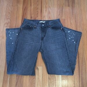 Levi’s Low Pro Straight Jeans- Grey Paint Splatter Sz 28